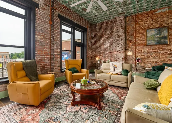 Apartment Walkable Downtown Luxury