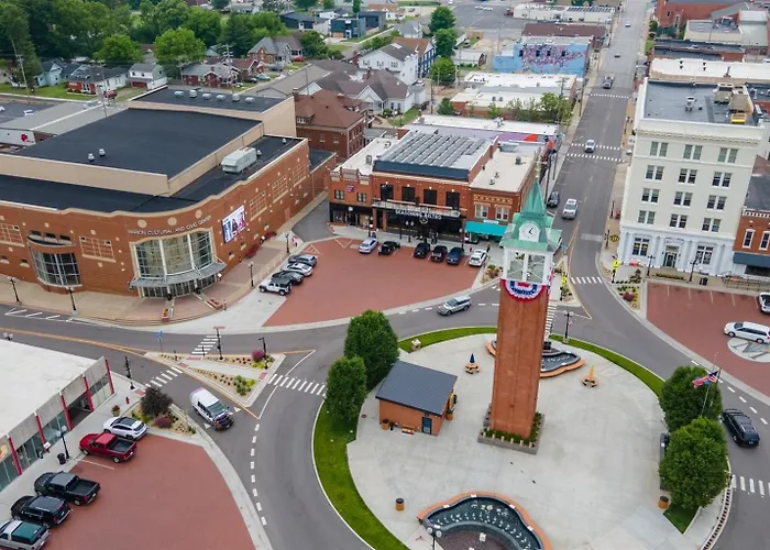 Walkable Downtown Luxury *